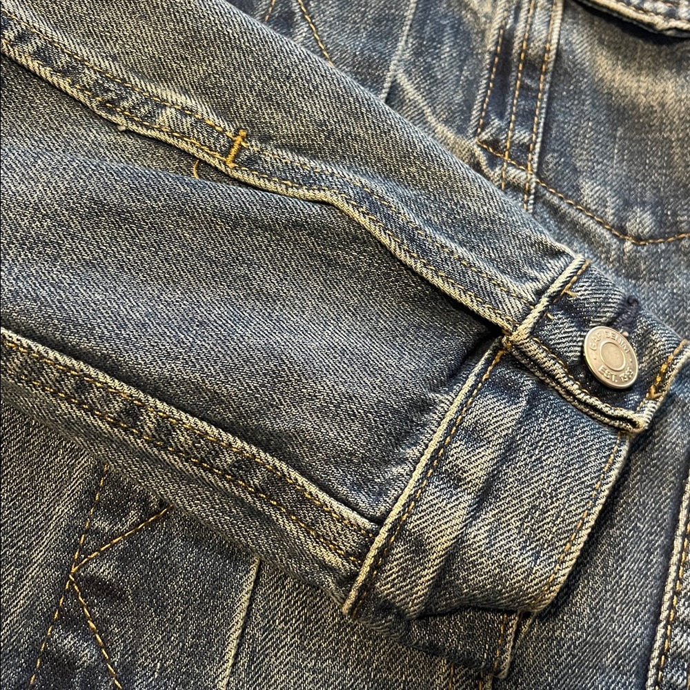 GAP Icon Denim Jean Jacket - Picture 4 of 6